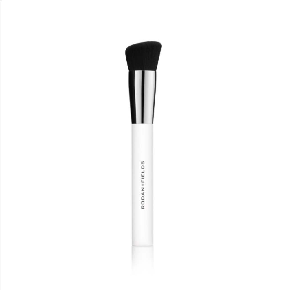 New and Sealed Rodan and Fields Radiant Brush